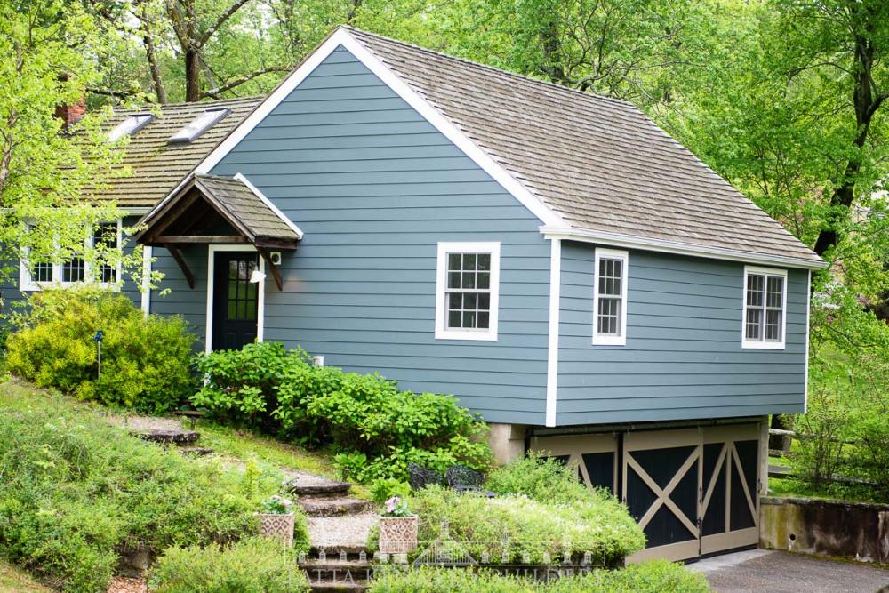 Garage Apartment Renovation